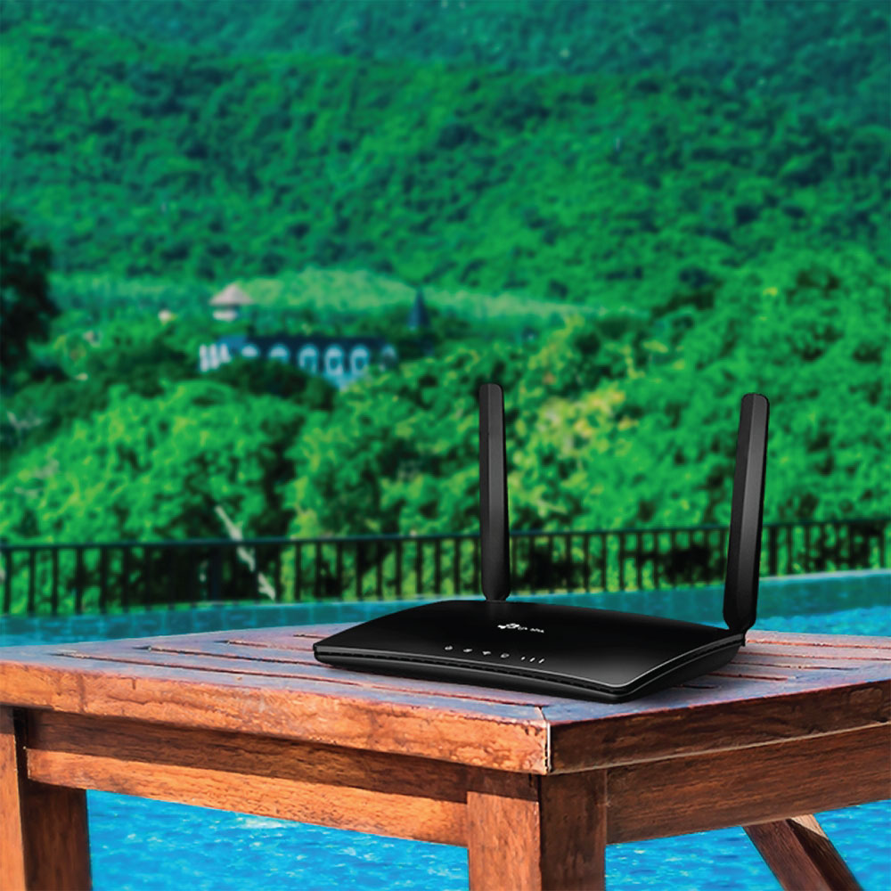 TP-Link Archer MR200 AC750 Dual-Band 4G LTE Wi-Fi Router - Image 2